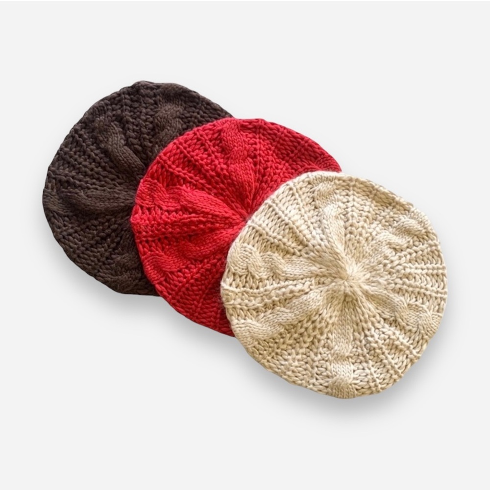 🌸New🌸 Women’s Knitted Beret Hat One Size Red Brown Cream